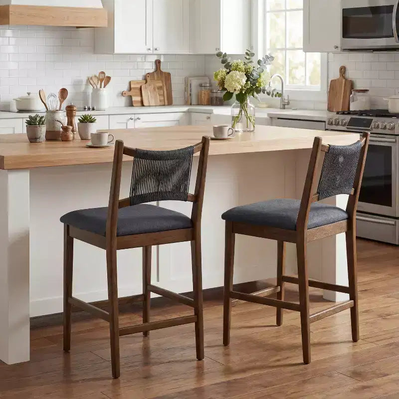 Set di 2 moderni sgabelli da bancone in legno di Hevea rivestiti con schienale in corda intrecciata
