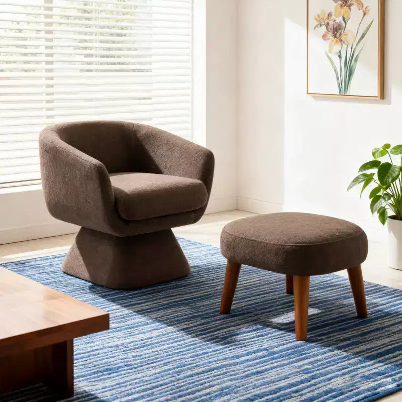 Sedia girevole in tessuto e pouf coordinato per soggiorno, camera da letto o angolo lettura
