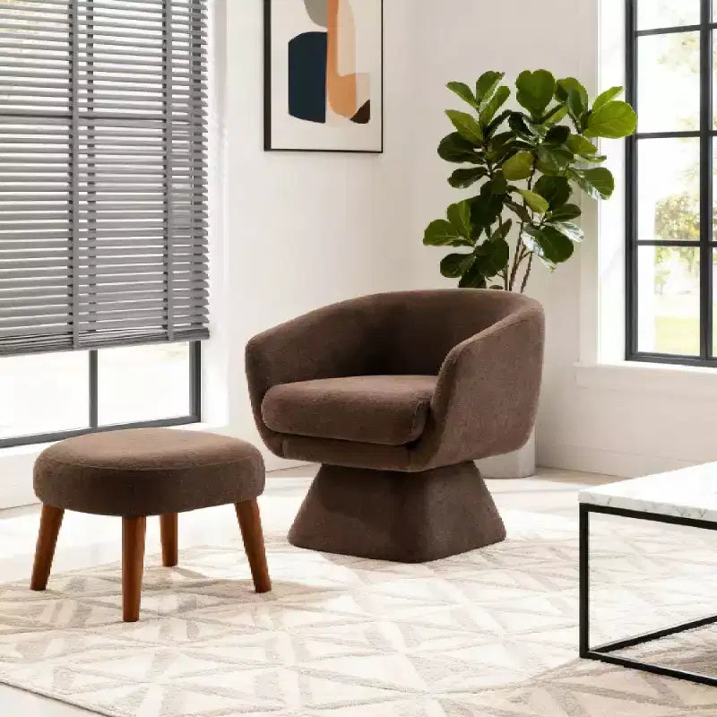 Sedia girevole in tessuto e pouf coordinato per soggiorno, camera da letto o angolo lettura