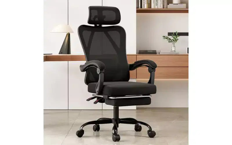 Sedia da ufficio ergonomica in rete ad alto schienale con poggiapiedi, poggiatesta e supporto lombare regolabile